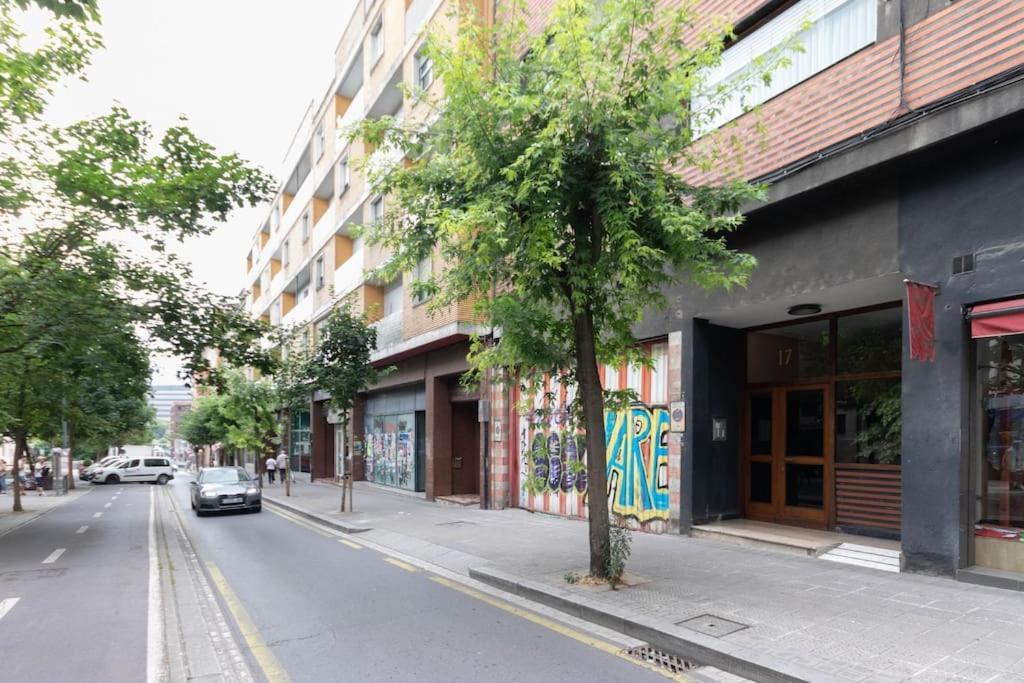 Apartamento Luxury Centro Bilbao Garaje Εξωτερικό φωτογραφία